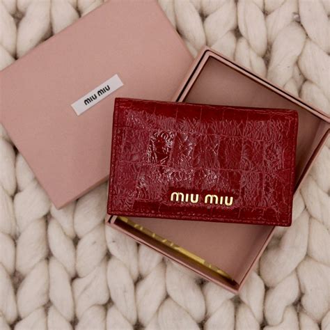 miu miu portemonnaie hamburg|Miu Miu Taschen, Schuhe, Kleidung, Portemonnaies & mehr.